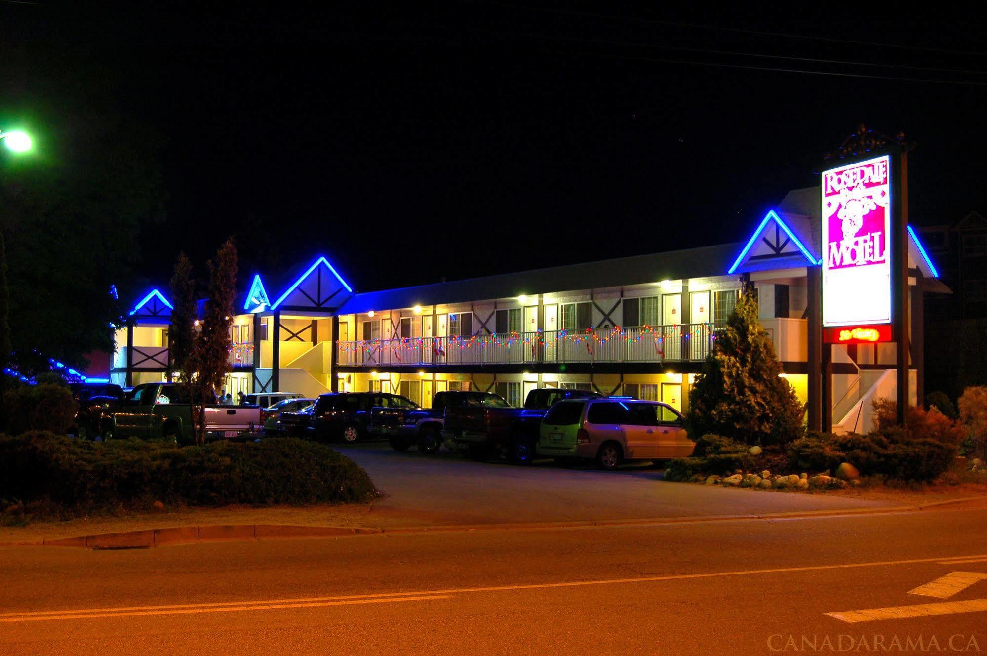 Rosedale Motel Summerland Buitenkant foto
