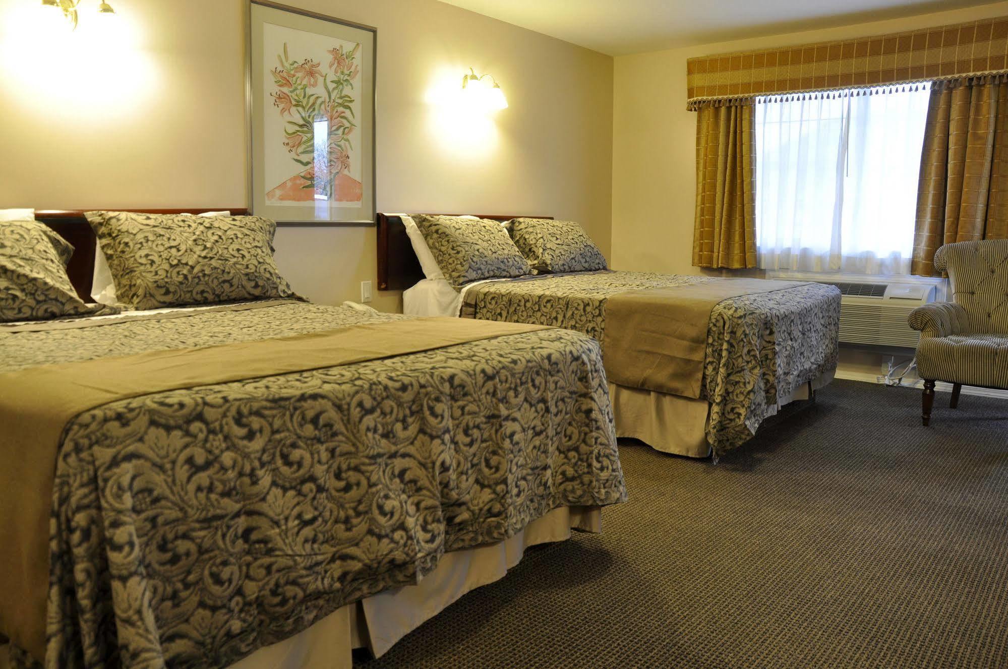 Rosedale Motel Summerland Buitenkant foto