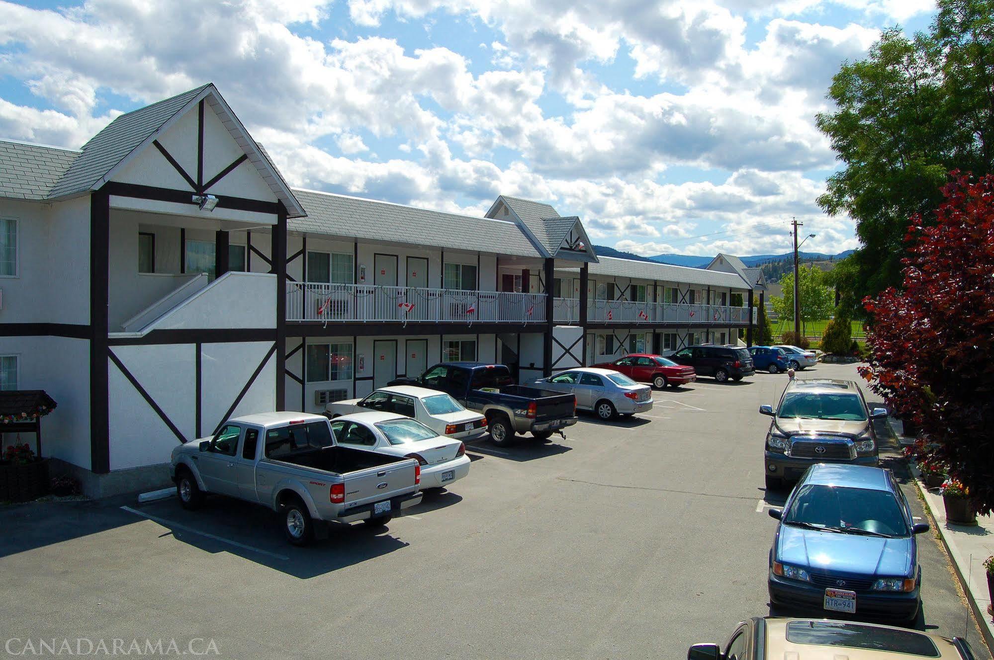 Rosedale Motel Summerland Buitenkant foto